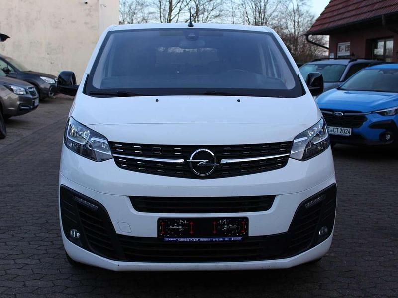 Gebraucht Opel Zafira Life Selection 122 PS (89 kW) 2020 Jade weiss/arktis weiss Van / Kleinbus