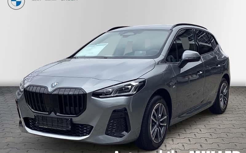 Grau Neu 2025 BMW 225 Active Tourer Comfort Edition Van / Kleinbus | 50.200 € (Guter Preis) - Bild 1/4