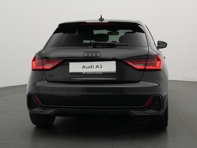 Neu Audi A1 150 PS (110 kW) 2026 Schwarz SUV