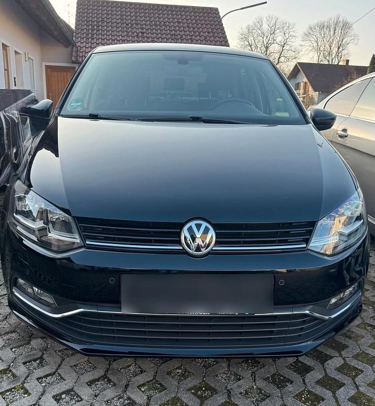 Gebraucht VW Polo 90 PS (66 kW) 2015 Schwarz Kleinwagen