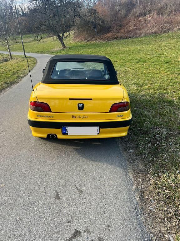 Gebraucht Peugeot 306 Cabriolet 88 PS (64 kW) 1998 Gelb Cabrio