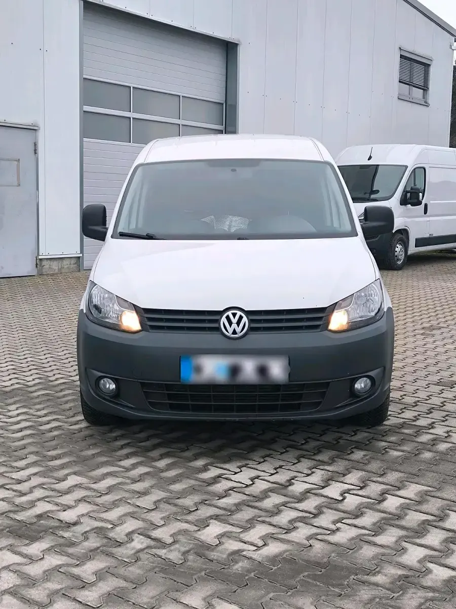Gebraucht VW Caddy 105 PS (77 kW) 2011 Weiß Van / Kleinbus