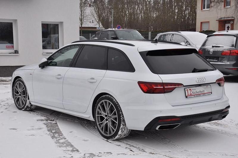 Gebraucht Audi A4 S-Line 163 PS (119 kW) 2021 Weiß Kombi