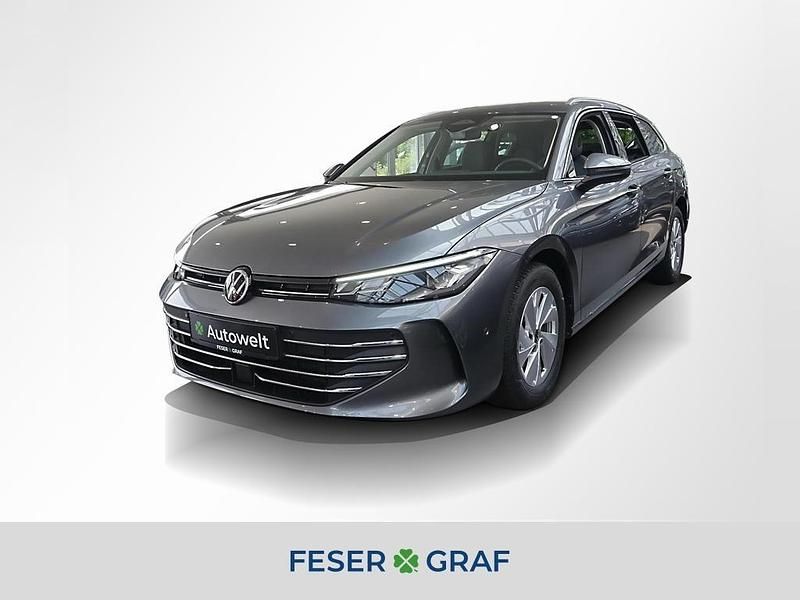 Grau Gebraucht 2024 VW Passat Business Kombi | 32.770 € (Superpreis) - Bild 1/4