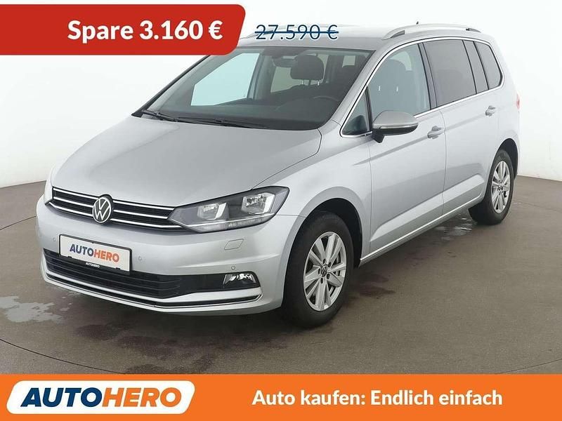Gebraucht VW Touran Highline 150 PS (110 kW) 2020 Reflexsilber Van / Kleinbus
