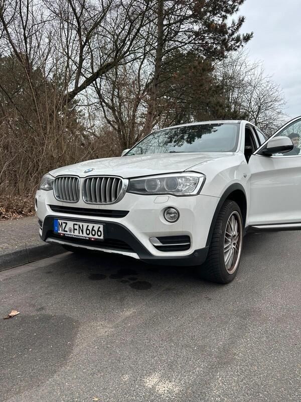 Weiß Gebraucht 2015 BMW X3 SUV | 16.800 € (Fairer Preis) - Bild 1/4