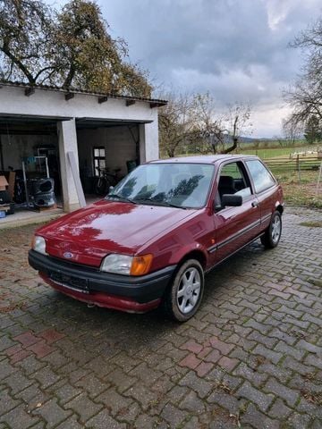 Gebraucht 1991 Ford Fiesta Kleinwagen | 1.999 € - Bild 1/4