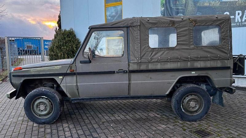Gebraucht Mercedes G230 116 PS (85 kW) 1992 Grün SUV