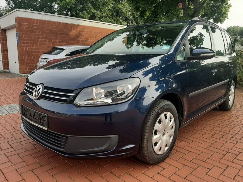 Violet Gebraucht 2011 VW Touran Van / Kleinbus | 5.900 € (Guter Preis) - Bild 1/4