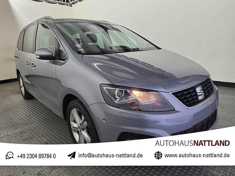Silber Gebraucht 2022 Seat Alhambra XCELLENCE Van / Kleinbus | 21.950 € (Superpreis) - Bild 1/4