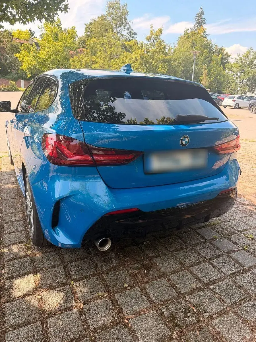Gebraucht BMW 118 M Sport 140 PS (102 kW) 2020 Blau Limousine