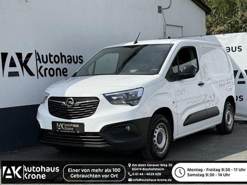 Weiß Gebraucht 2022 Opel Combo Edition Van / Kleinbus | 13.990 € (Fairer Preis) - Bild 1/4