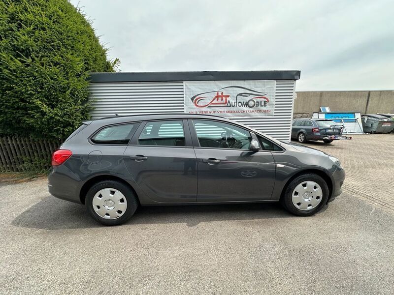 Gebraucht Opel Astra Eco 110 PS (80 kW) 2016 Grau Kombi