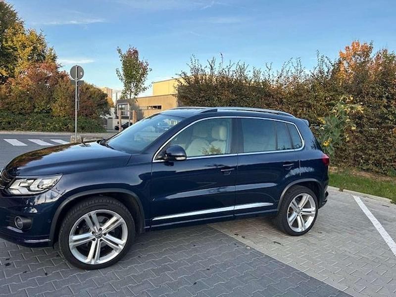 Blau Gebraucht 2014 VW Tiguan Sport SUV | 15.800 € (Fairer Preis) - Bild 1/4