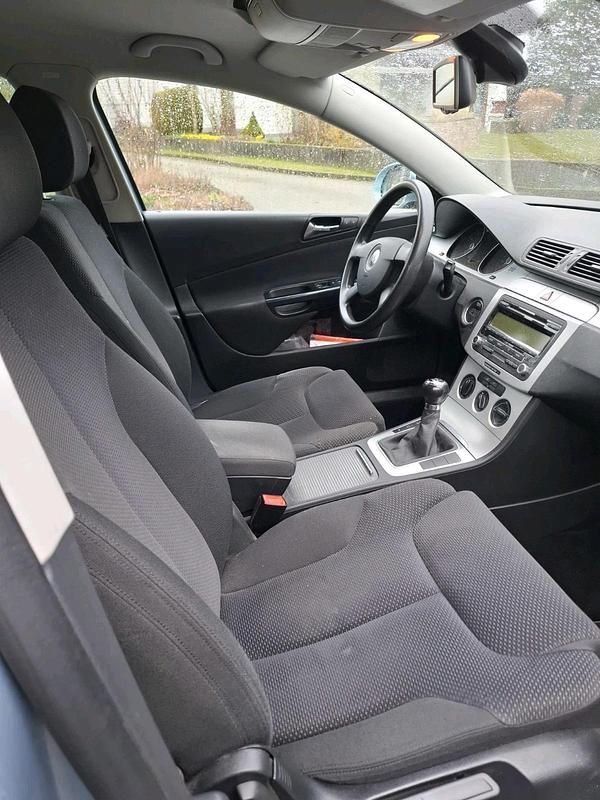 Gebraucht VW Passat 122 PS (89 kW) 2009 Kombi