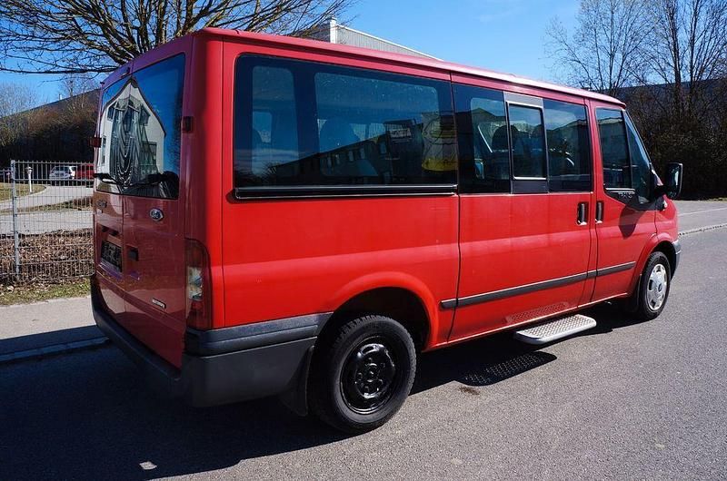 Gebraucht Ford Transit Trend 86 PS (63 kW) 2011 Rot Van / Kleinbus