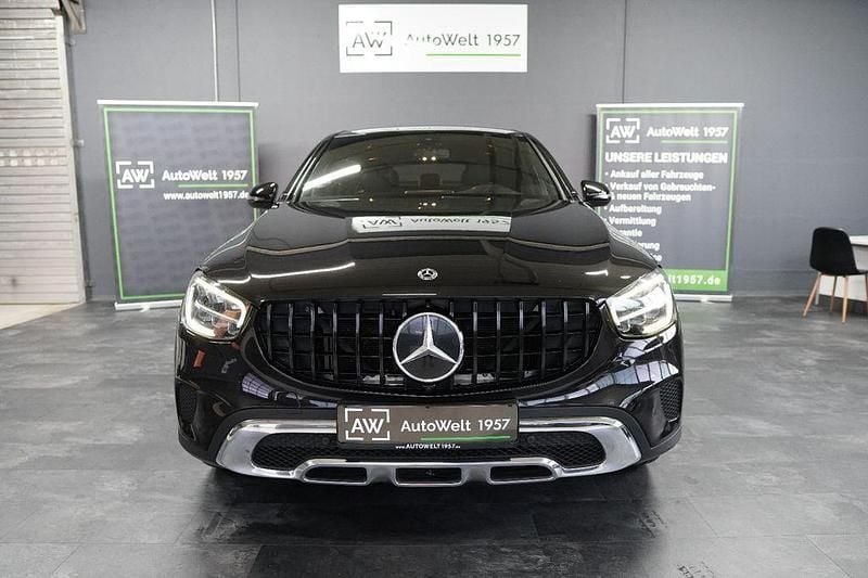 Gebraucht Mercedes GLC220 AMG 194 PS (142 kW) 2020 Schwarz Coupé