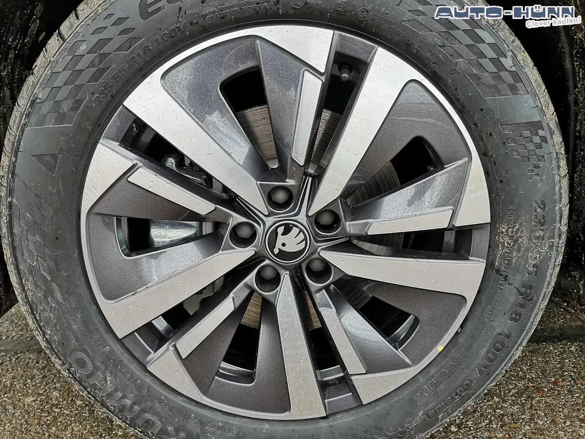 Neu Skoda Kodiaq Selection 220 PS (161 kW) 2025 Graphitegrau metallic SUV