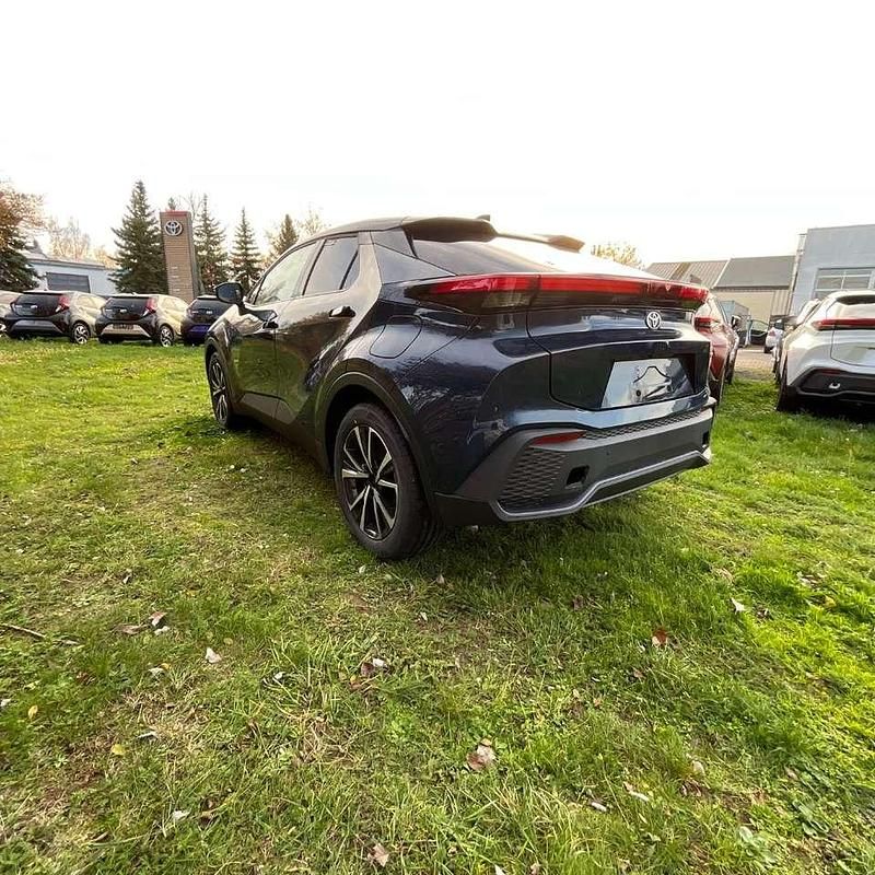 Neu Toyota C-HR 197 PS (144 kW) 2025 Midnight teal metallic SUV