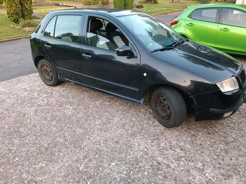 Schwarz Gebraucht 2004 Skoda Fabia Kleinwagen | 499 € (Superpreis) - Bild 1/1