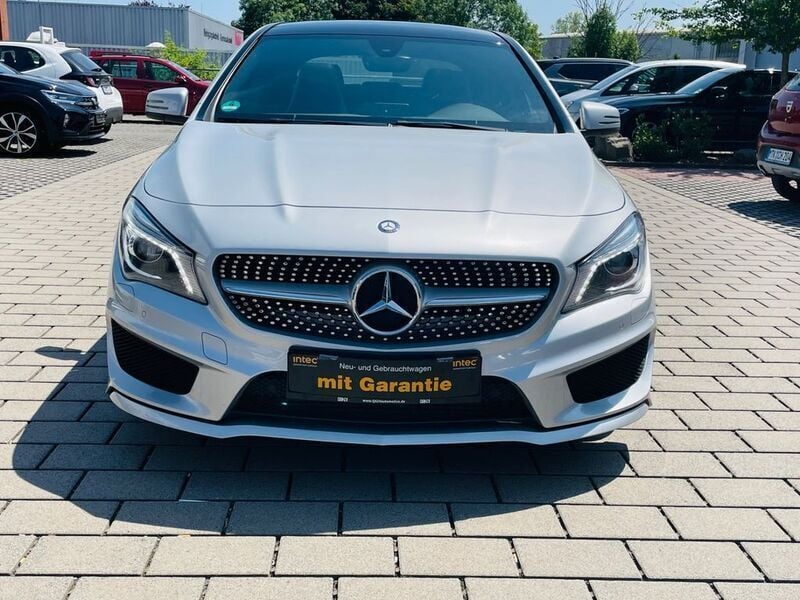 Polarsilber metalliclack Gebraucht 2016 Mercedes CLA220 AMG Limousine | 23.990 € (Fairer Preis) - Bild 1/4