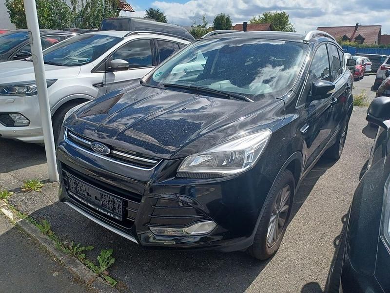 Schwarz Gebraucht 2016 Ford Kuga Titanium SUV | 14.770 € (Guter Preis) - Bild 1/4