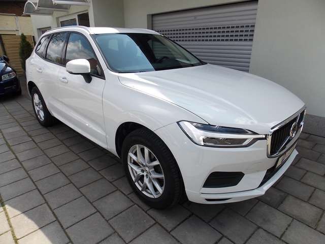 Iceweiß Gebraucht 2017 Volvo XC60 Momentum SUV | 24.950 € (Etwas zu teuer) - Bild 1/4