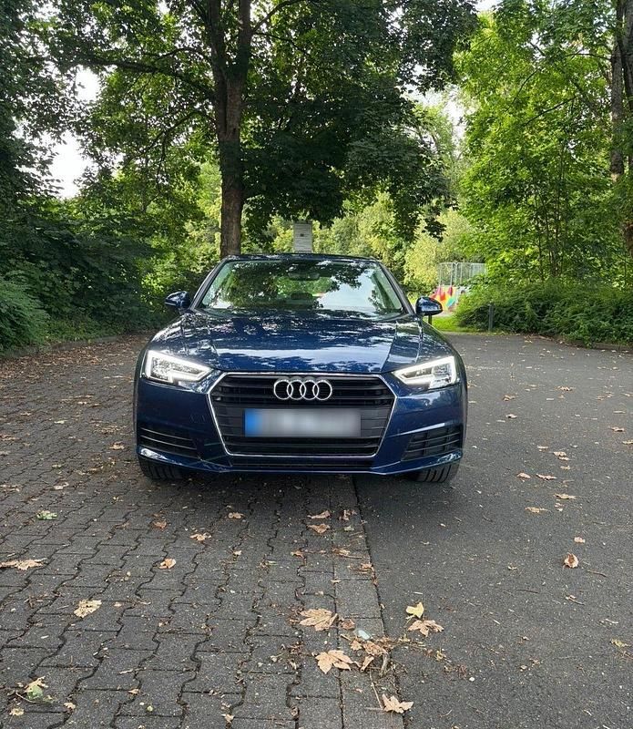 Gebraucht Audi A4 204 PS (150 kW) 2016 Blau Limousine