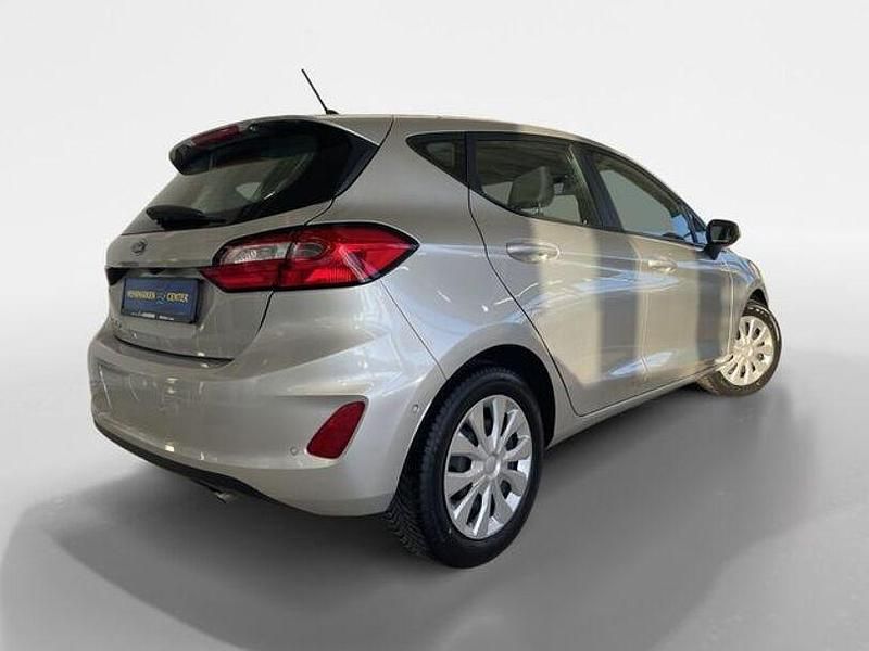 Gebraucht Ford Fiesta Cool & Connect 75 PS (55 kW) 2022 Polar silber Kleinwagen