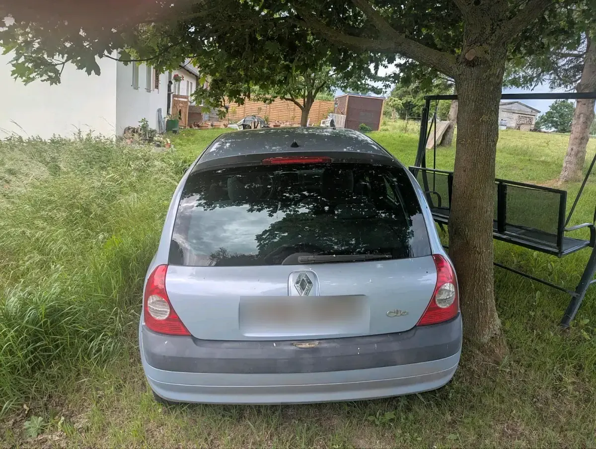 Gebraucht Renault Clio 58 PS (42 kW) 2004 Silber Kleinwagen