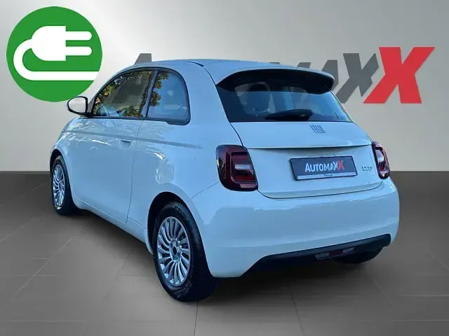 Gebraucht Fiat 500e 86 kW (118 PS) 2023 Weiß Kleinwagen