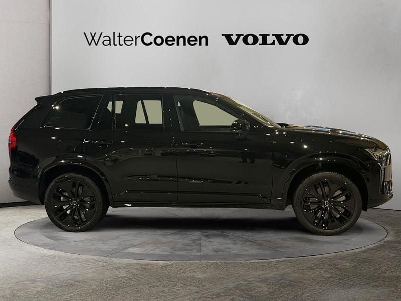 Neu Volvo XC90 Plus 455 PS (334 kW) 2026 Schwarz SUV