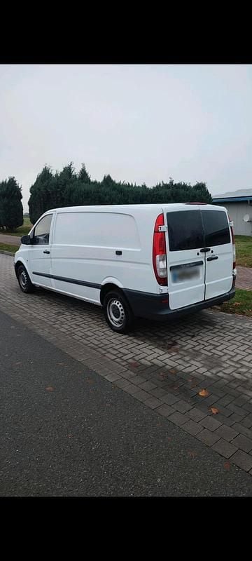 Gebraucht Mercedes Vito 95 PS (69 kW) 2014 Weiß Van