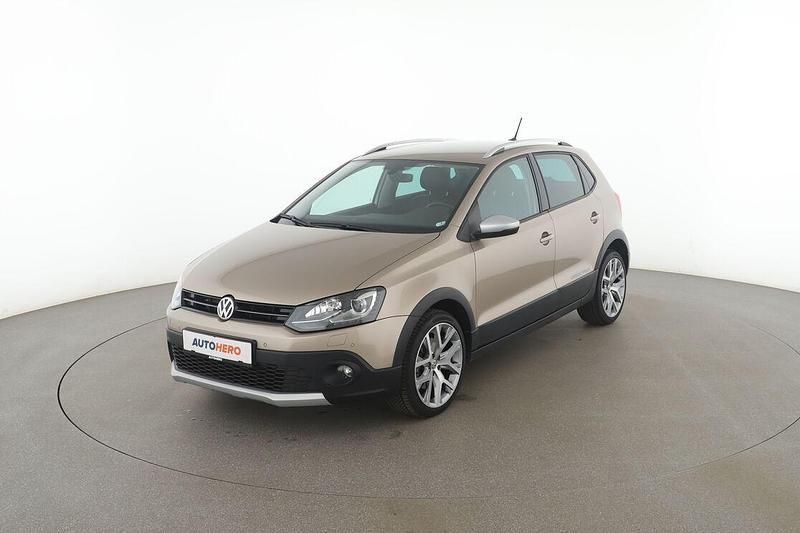 Gelb Gebraucht 2015 VW Polo Cross Kleinwagen | 15.740 € (Teuer) - Bild 1/3