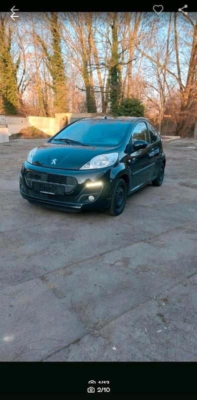 Gebraucht Peugeot 107 68 PS (50 kW) 2013 Schwarz Kleinwagen