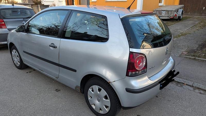 Gebraucht VW Polo Trendline 75 PS (55 kW) 2005 Silber Kleinwagen