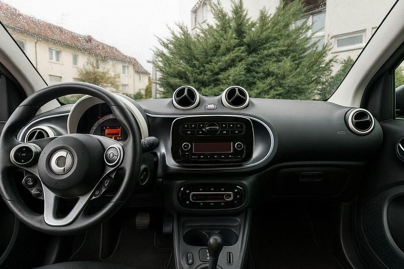 Gebraucht Smart ForTwo Coupé 60 kW (82 PS) 2021 Coupé