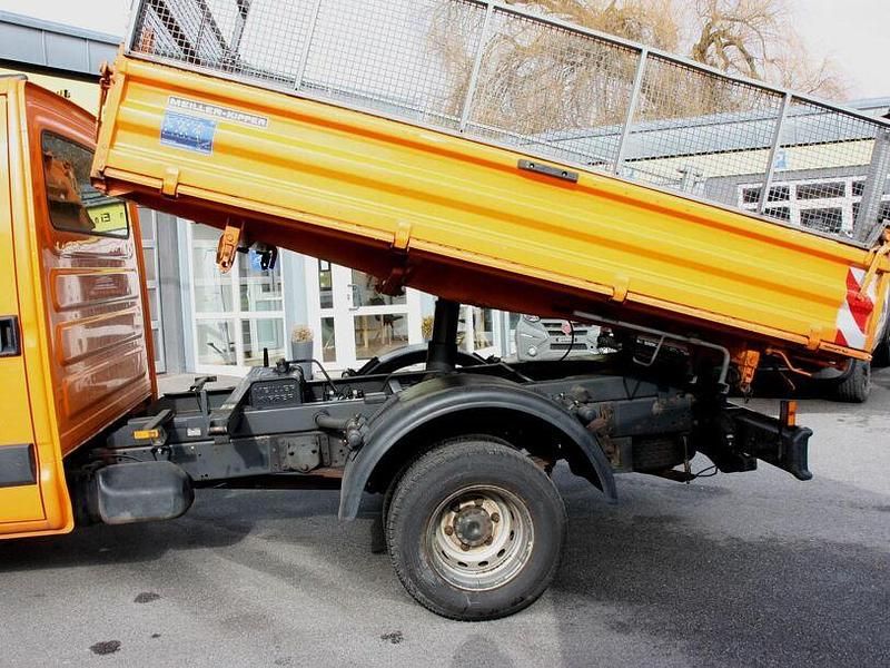 Second-hand Iveco Daily 170 CP (125 kW) 2012 Portocaliu Berlinǎ