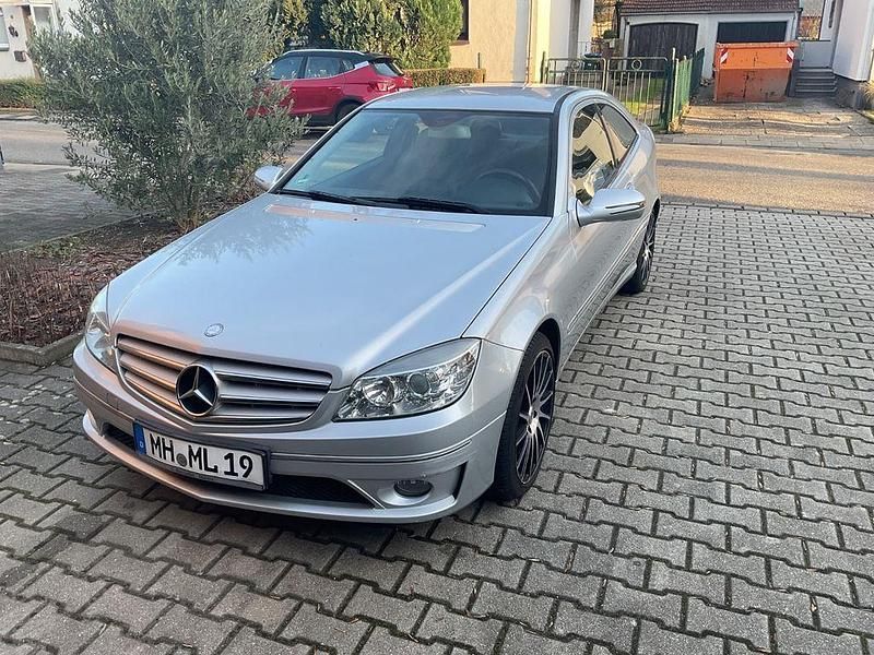 Gebraucht Mercedes CLC220 150 PS (110 kW) 2010 Silber Kleinwagen