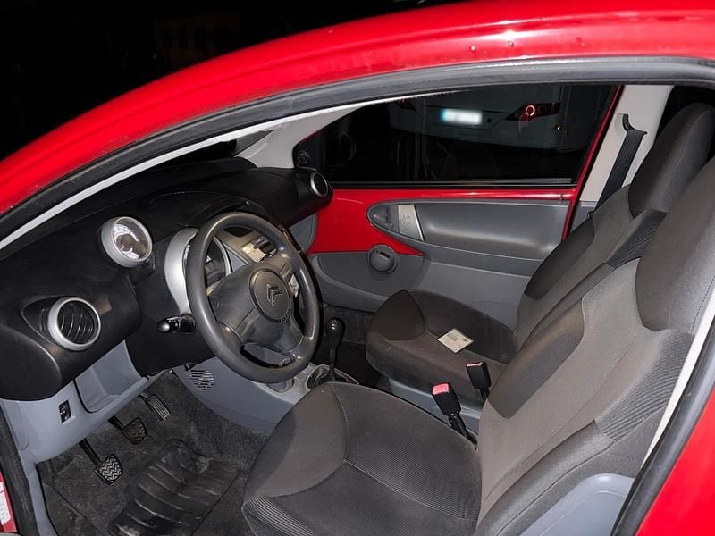 Gebraucht Citroën C1 60 PS (44 kW) 2008 Rot Kleinwagen