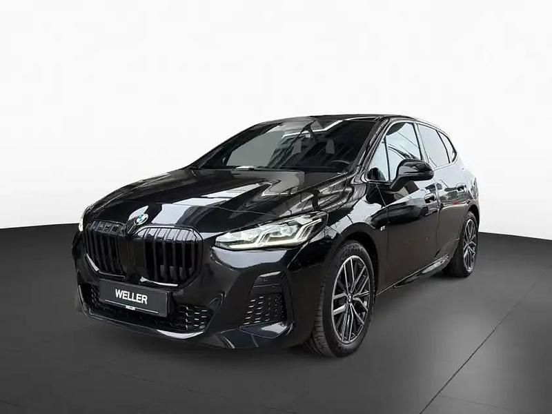 Gebraucht BMW 220 Active Tourer Efficient Dynamics 156 PS (114 kW) 2023 Black sapphire (schwarz) Van / Kleinbus