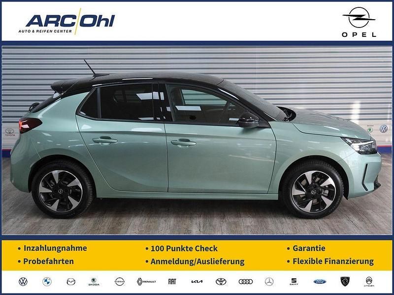 Grün Gebraucht 2025 Opel Corsa-e Kleinwagen | 22.490 € (Fairer Preis) - Bild 1/4