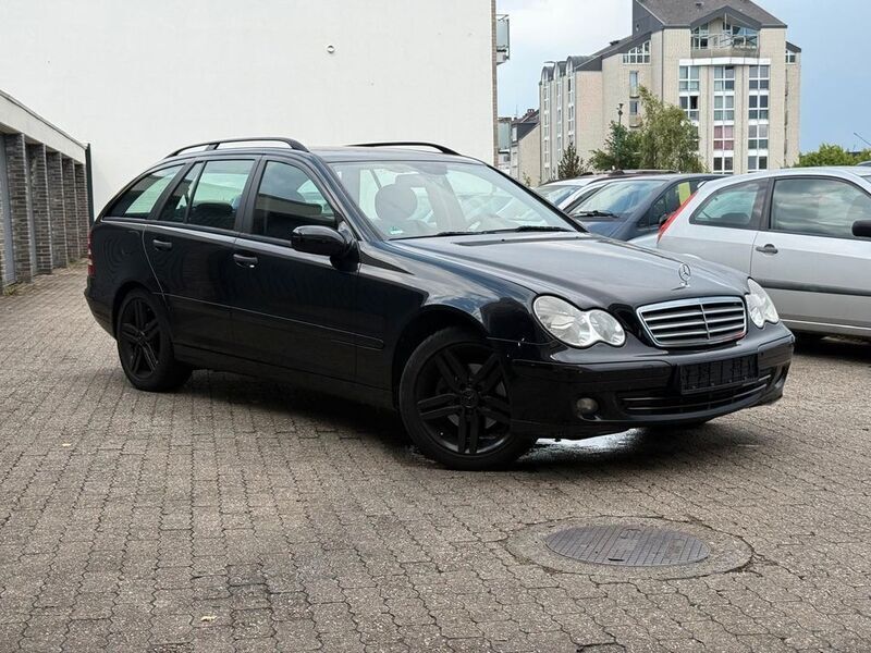 Schwarz Gebraucht 2006 Mercedes C220 Kombi | 3.990 € (Fairer Preis) - Bild 1/4