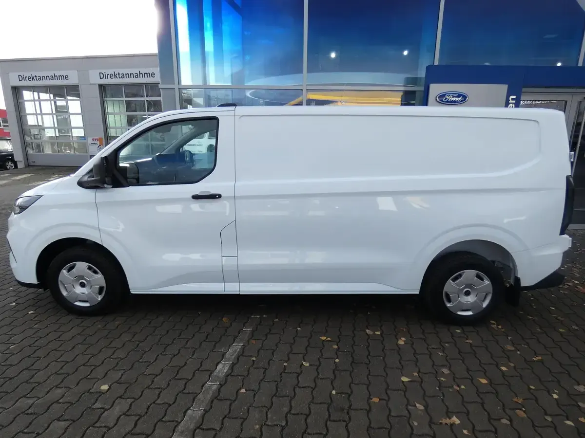 Neu Ford Transit Custom Trend 136 PS (100 kW) 2026 Frostweiß Limousine