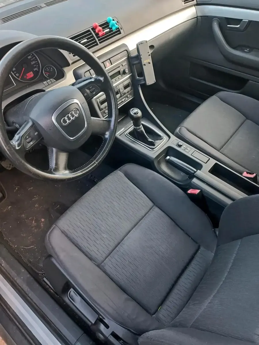 Gebraucht Audi A4 140 PS (102 kW) 2006 Grau Kombi