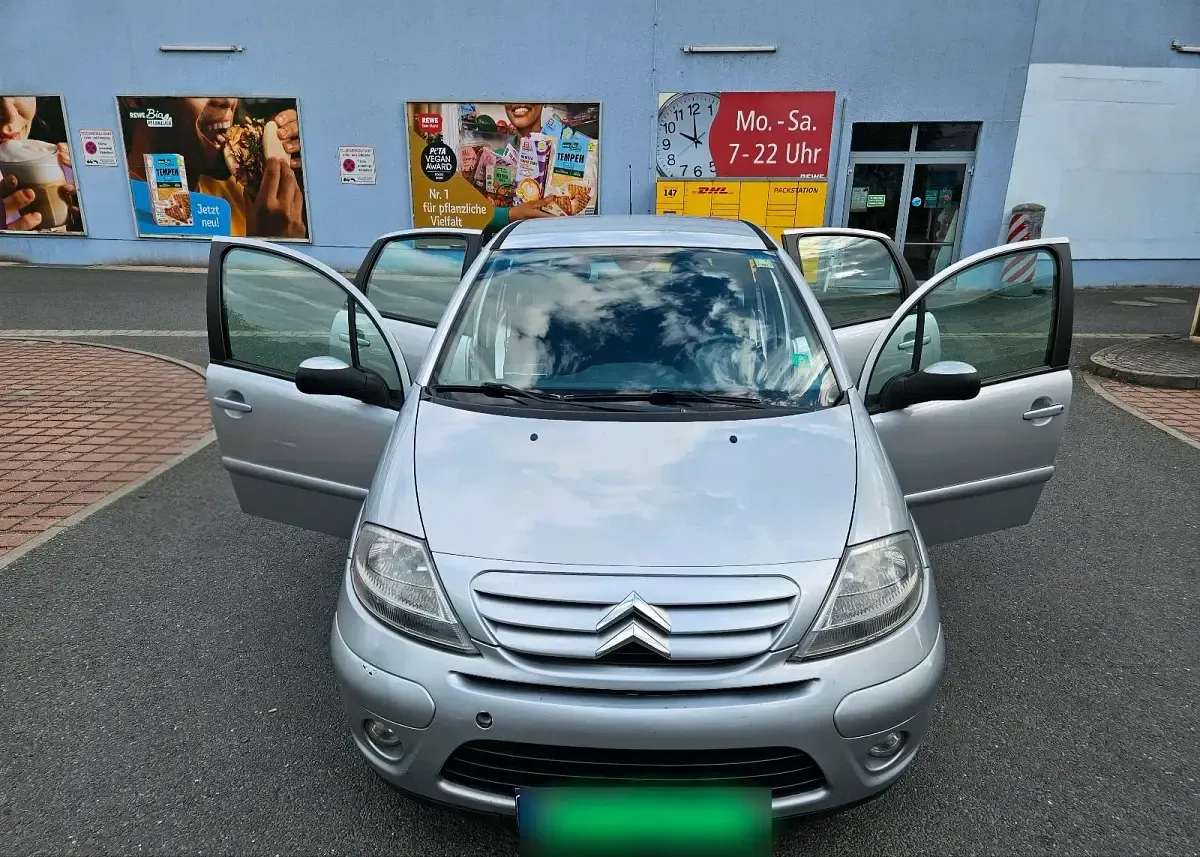 Gebraucht Citroën C3 Sport Chic 73 PS (53 kW) 2006 Silber Kleinwagen
