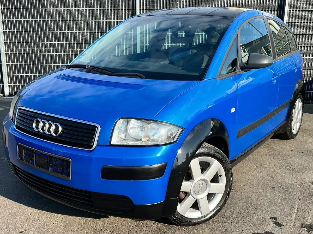 Gebraucht Audi A2 90 PS (66 kW) 2004 Blau Kleinwagen