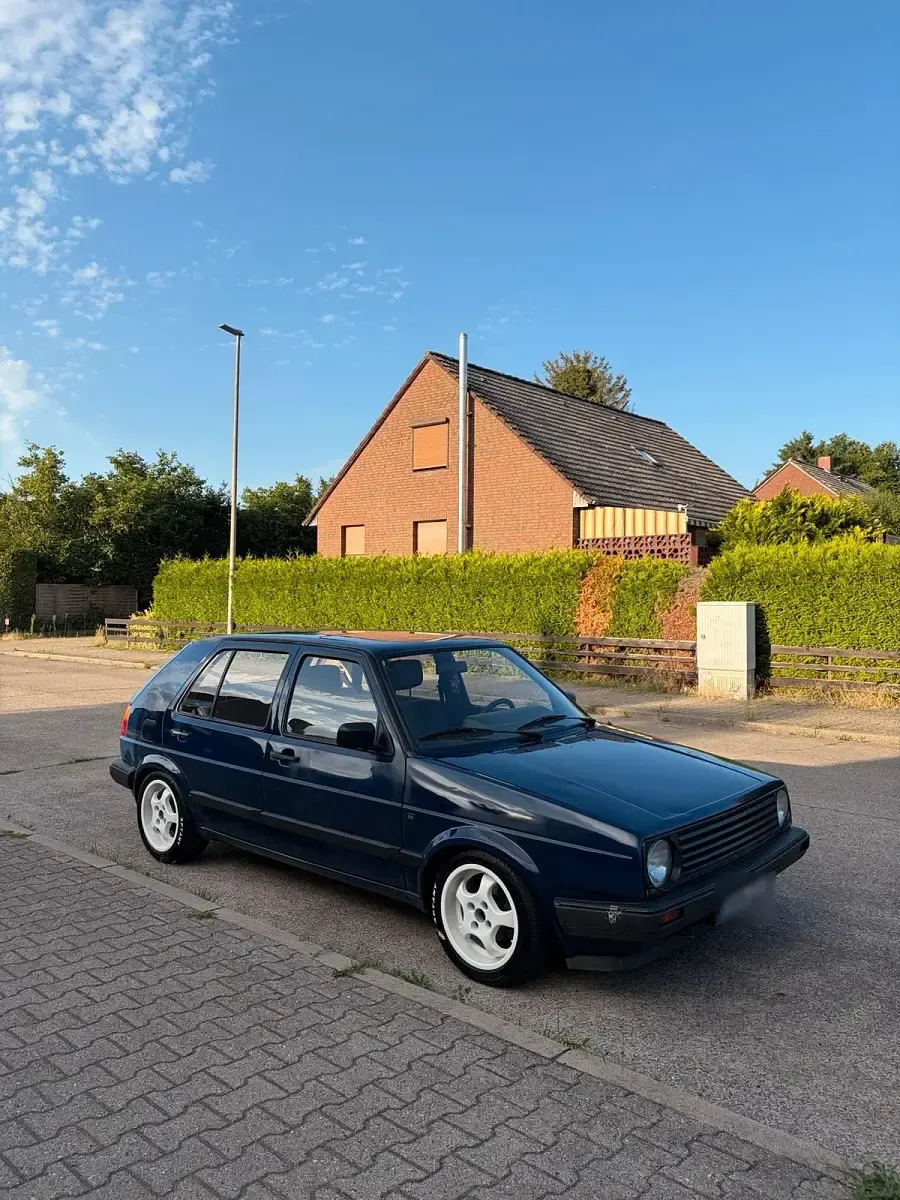 Gebraucht VW Golf II 54 PS (39 kW) 1991 Blau Kleinwagen