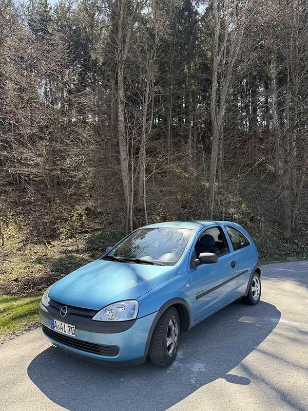 Gebraucht Opel Corsa 102 PS (75 kW) 2000 Blau Coupé