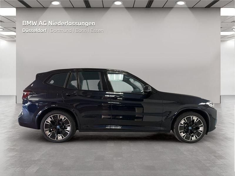 Gebraucht BMW iX3 Shadowline 210 kW (286 PS) 2022 Schwarz SUV